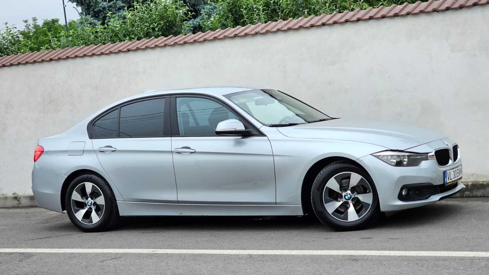 BMW 320d F30 LCI 11.2015 2.0d 163cp B47 Steptronic NAVI DriveMode LED / INMATRICULAT