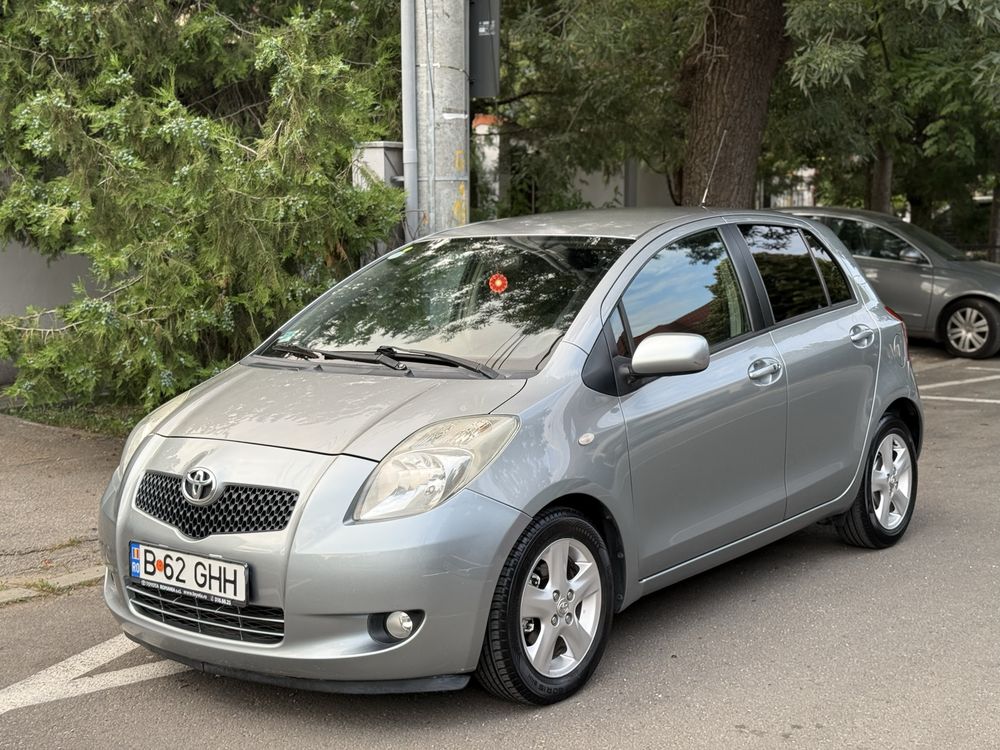 Toyota Yarsi 1.3 benzina +GPL 2006 euro 4