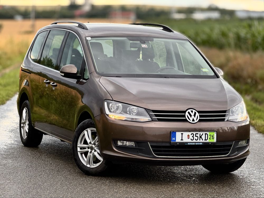 VW Sharan 2.0 TDI 140 CP 2012 7 LOCURI IMPECABIL