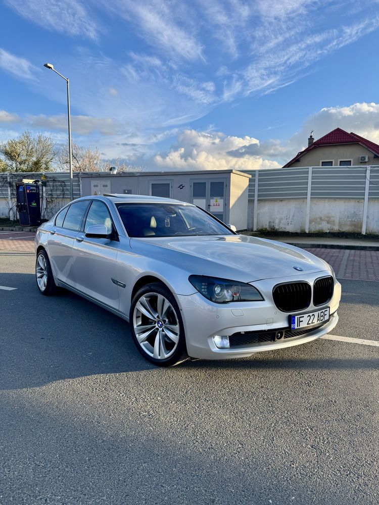 Vand BMW F01 / 3.0 diesel 245 de cai ! Proprietar de 6 ani !