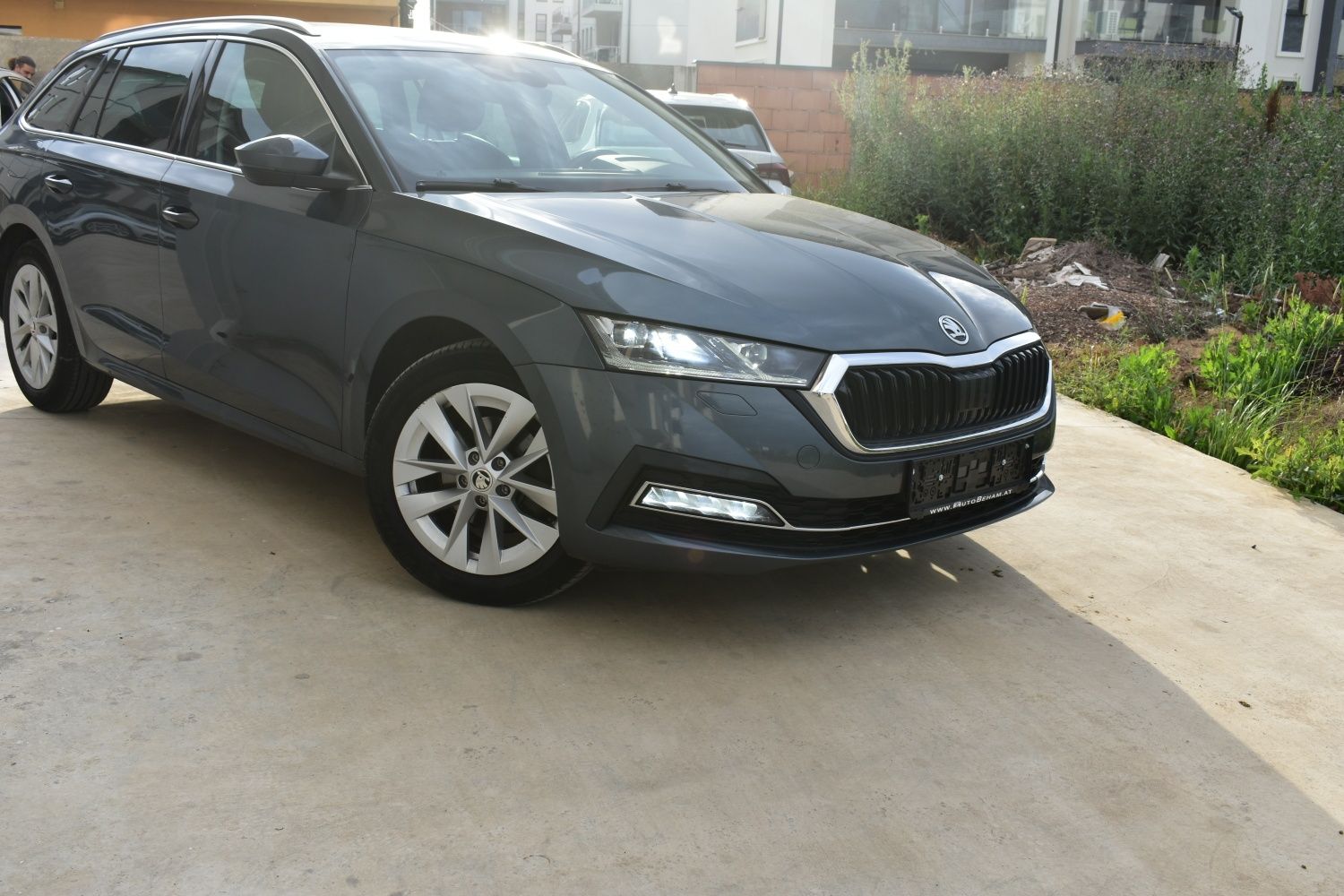 Skoda octavia 2.0 DSG Alcantara Head up display Camera