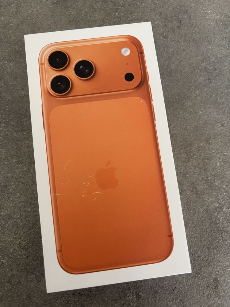 Apple iPhone 17 Pro Max 512Gb Cosmic Orange