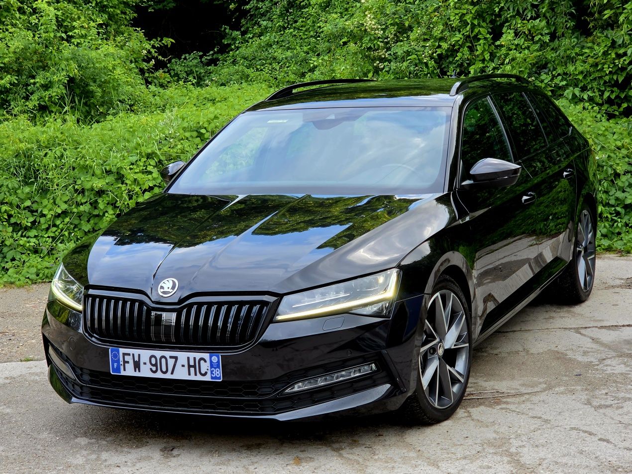Skoda Superb Sport Line Facelift