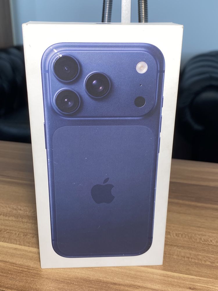 iPhone 17 Pro, 256 GB, Deep Blue, Sigilat, Cod produs: 1069
