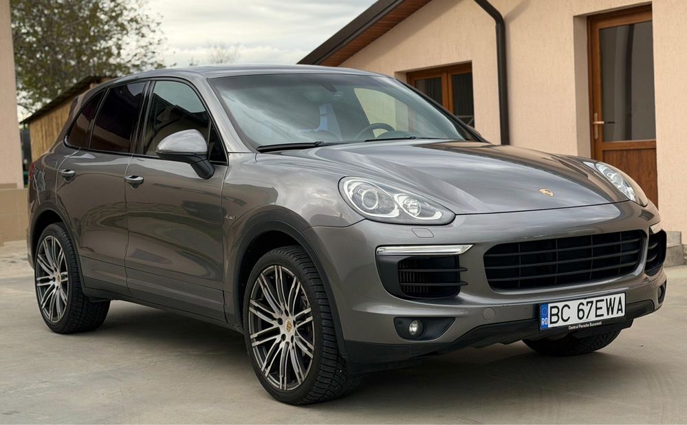 Porsche Cayenne 3.0 Diesel • Euro 6 • 2016 • Full Service • Fără daune